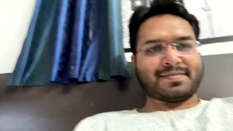 Snapshot of raj_maheesh chatting on December 30, 8:54 am raj_maheesh online show from December 30, 8:54 am
