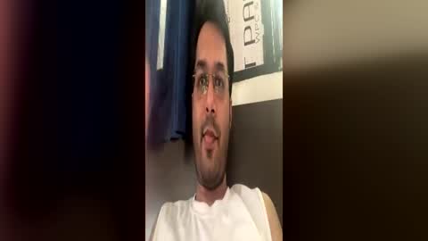 Snapshot of raj_maheesh chatting on June 17, 4:15 am raj_maheesh online show from June 17, 4:15 am