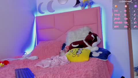 Snapshot of rajjnar_nina chatting on January 23, 1:41 am Nina online show from January 23, 1:41 am