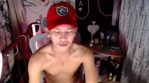 ralfhuge24 online show from February 14, 10:45 am