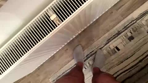 Snapshot of ralle453 chatting on December 4, 2:32 am Tony online show from December 4, 2:32 am