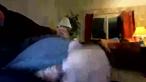 Snapshot of rambos2015 chatting on December 5, 4:43 am Rambos2015 online show from December 5, 4:43 am