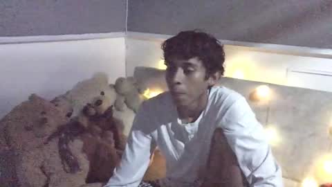 Snapshot of rami_hot0 chatting on October 4, 2:31 am rami_hot0 online show from October 4, 2:31 am