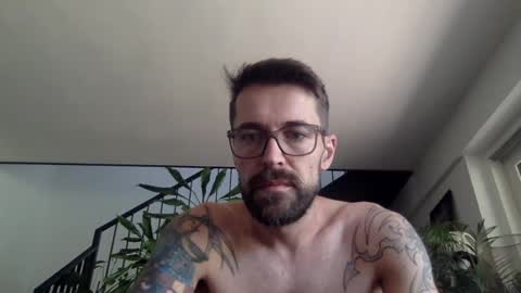 Snapshot of ramler0815 chatting on June 19, 7:56 am ramler0815 online show from June 19, 7:56 am