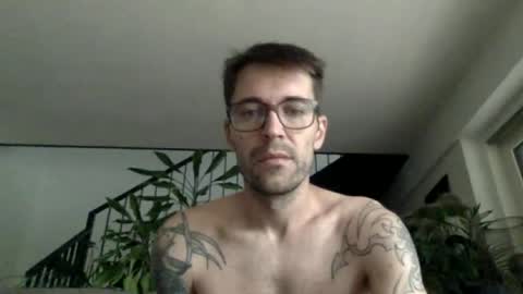 Snapshot of ramler0815 chatting on July 3, 7:15 am ramler0815 online show from July 3, 7:15 am