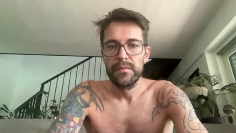 Snapshot of ramler0815 chatting on July 23, 9:51 am ramler0815 online show from July 23, 9:51 am