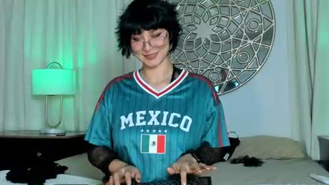 Snapshot of ramonaa_gold chatting on July 5, 11:39 am Ramona online show from July 5, 11:39 am