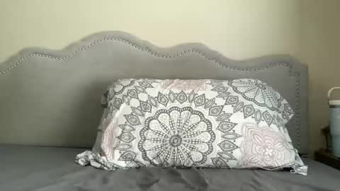 RamonaJ online show from January 1, 5:44 pm