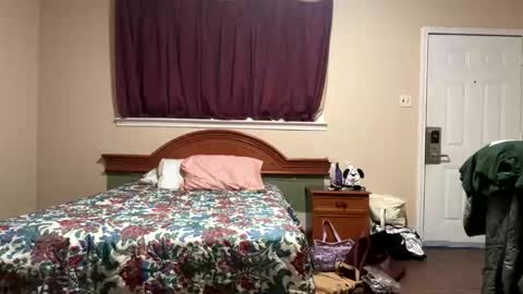    RAMONA Q   online show from November 24, 6:51 pm