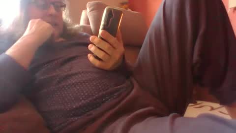 Snapshot of ramteichj chatting on April 6, 6:47 am ramteichj online show from April 6, 6:47 am