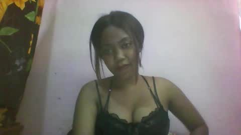 Snapshot of ranah23 chatting on April 19, 12:48 pm ranah23 online show from April 19, 12:48 pm