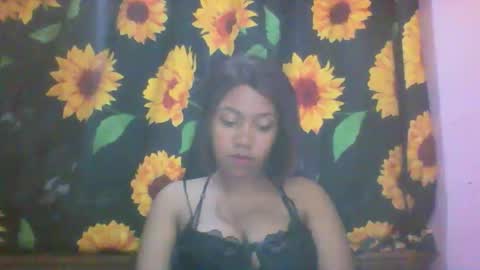 Snapshot of ranah23 chatting on May 11, 6:49 pm ranah23 online show from May 11, 6:49 pm