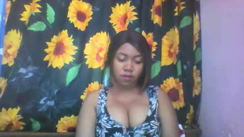 Snapshot of ranah23 chatting on May 19, 7:15 am ranah23 online show from May 19, 7:15 am
