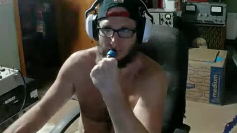 Randall online show from June 8, 1:39 am