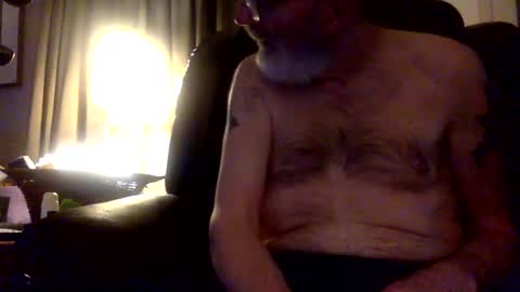 Snapshot of rando56 chatting on October 6, 11:40 am Randy online show from October 6, 11:40 am
