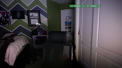 Snapshot of randomink3 chatting on December 14, 2:06 am randomink3 online show from December 14, 2:06 am