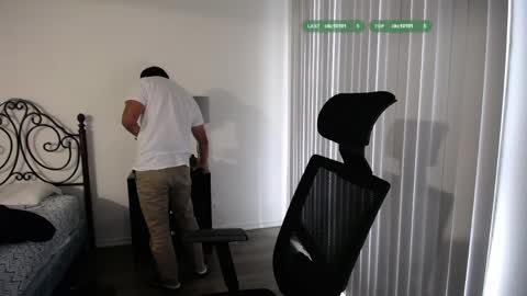 Snapshot of randomink3 chatting on March 31, 12:56 am randomink3 online show from March 31, 12:56 am