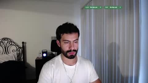 Snapshot of randomink3 chatting on April 2, 1:25 am randomink3 online show from April 2, 1:25 am