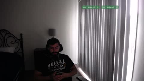 Snapshot of randomink3 chatting on April 4, 4:59 pm randomink3 online show from April 4, 4:59 pm