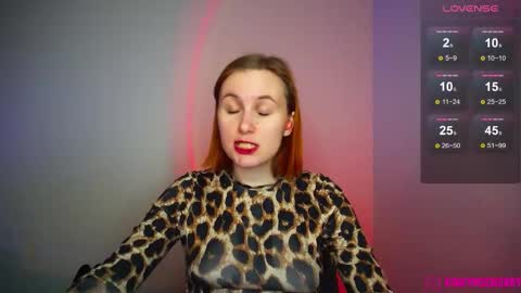 Snapshot of randycherry chatting on November 26, 3:35 pm Cherry Miss Cherry online show from November 26, 3:35 pm