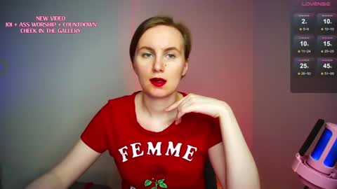 Snapshot of randycherry chatting on July 28, 7:39 pm Cherry Miss Cherry online show from July 28, 7:39 pm