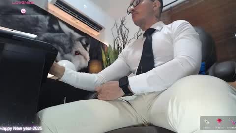 Snapshot of randylukehot chatting on February 25, 7:25 pm randylukehot online show from February 25, 7:25 pm