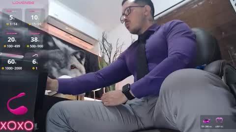 Snapshot of randylukehot chatting on November 14, 10:25 am randylukehot online show from November 14, 10:25 am