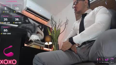 Snapshot of randylukehot chatting on December 2, 8:48 pm randylukehot online show from December 2, 8:48 pm