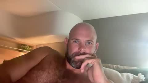 Snapshot of ransguy chatting on December 16, 8:41 am ransguy online show from December 16, 8:41 am