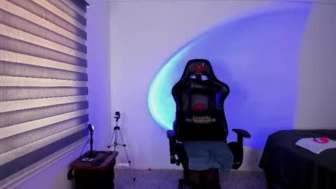 Snapshot of ransoj chatting on November 5, 1:55 pm Jonas online show from November 5, 1:55 pm