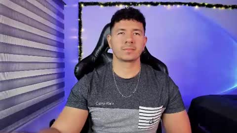 Snapshot of ransoj chatting on July 16, 1:17 pm Jonas online show from July 16, 1:17 pm