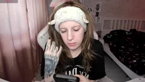 Rapunzel online show from March 1, 1:24 pm