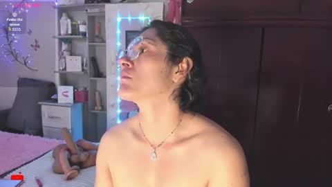 Snapshot of rapunzell__ chatting on June 28, 12:00 pm Rapunzell online show from June 28, 12:00 pm
