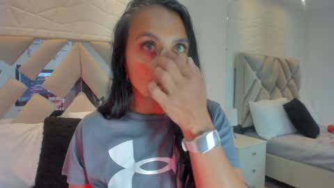 Snapshot of raquel_moore chatting on January 24, 7:08 am Raquel Moore online show from January 24, 7:08 am