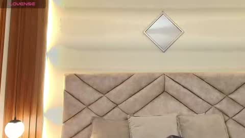 Raquel online show from June 16, 12:08 pm
