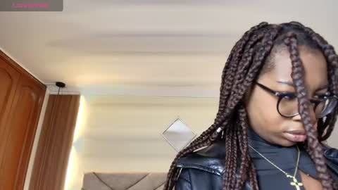 Snapshot of raqueljones_ chatting on June 29, 11:54 am Raquel online show from June 29, 11:54 am