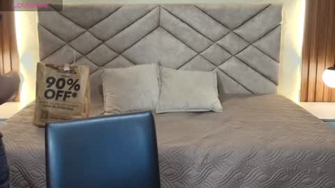 Snapshot of raqueljones_ chatting on July 27, 11:39 am Raquel online show from July 27, 11:39 am