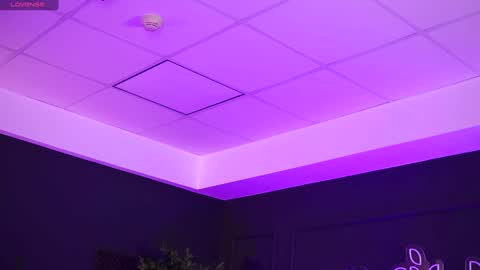 Raquelle online show from December 16, 9:52 pm