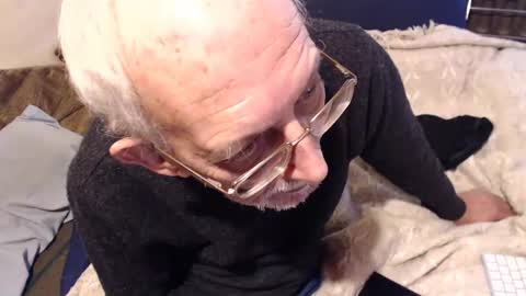 Snapshot of rararaffaele chatting on December 21, 11:01 am Raffaele online show from December 21, 11:01 am