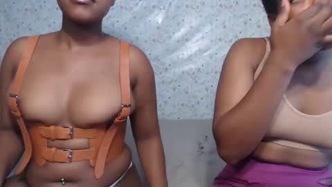 rarepetite online show from December 3, 11:30 am