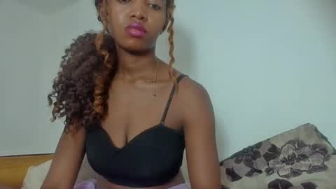 Snapshot of rasoanirinaa chatting on July 14, 1:06 pm rasoanirinaa online show from July 14, 1:06 pm