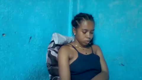 rasoelysca online show from December 16, 3:06 pm