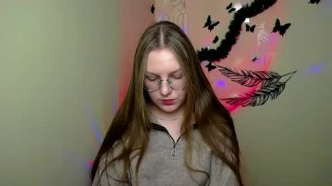 raspberry0101 online show from February 4, 10:21 am