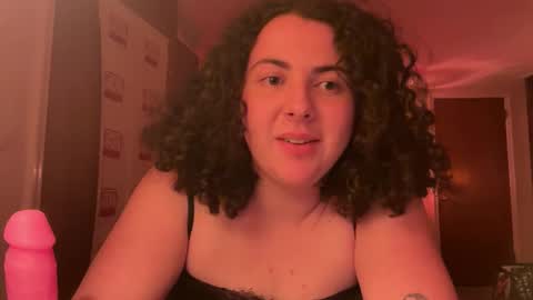 Snapshot of raspberrytommy chatting on October 29, 2:58 am Tommy online show from October 29, 2:58 am