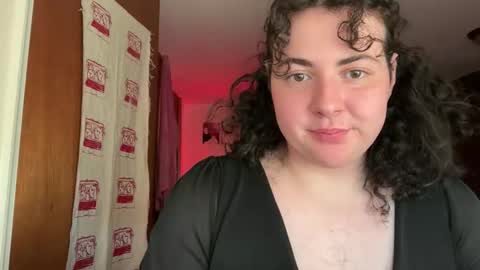 Snapshot of raspberrytommy chatting on December 16, 8:14 pm Tommy online show from December 16, 8:14 pm