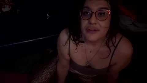 Rattlesnake Bitch 666 online show from May 16, 9:28 am