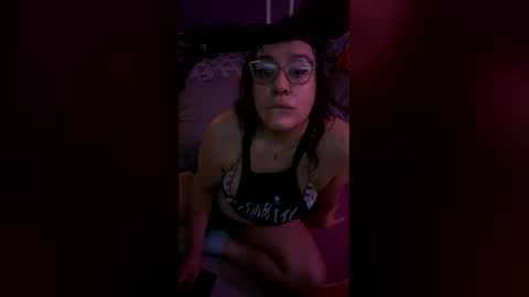 Snapshot of rattlesnakebitch chatting on July 8, 1:54 am Rattlesnake Bitch 666 online show from July 8, 1:54 am