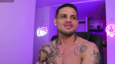 Snapshot of rausch77 chatting on December 19, 7:29 am rausch77 online show from December 19, 7:29 am