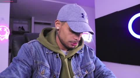 Snapshot of rausch77 chatting on January 16, 8:00 am rausch77 online show from January 16, 8:00 am