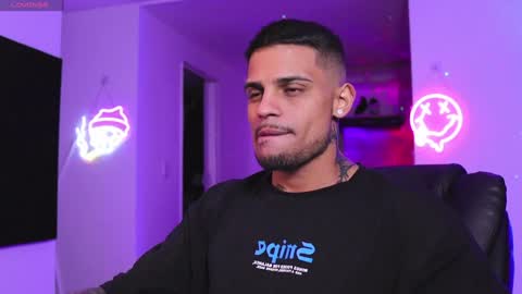 Snapshot of rausch77 chatting on January 17, 10:11 am rausch77 online show from January 17, 10:11 am